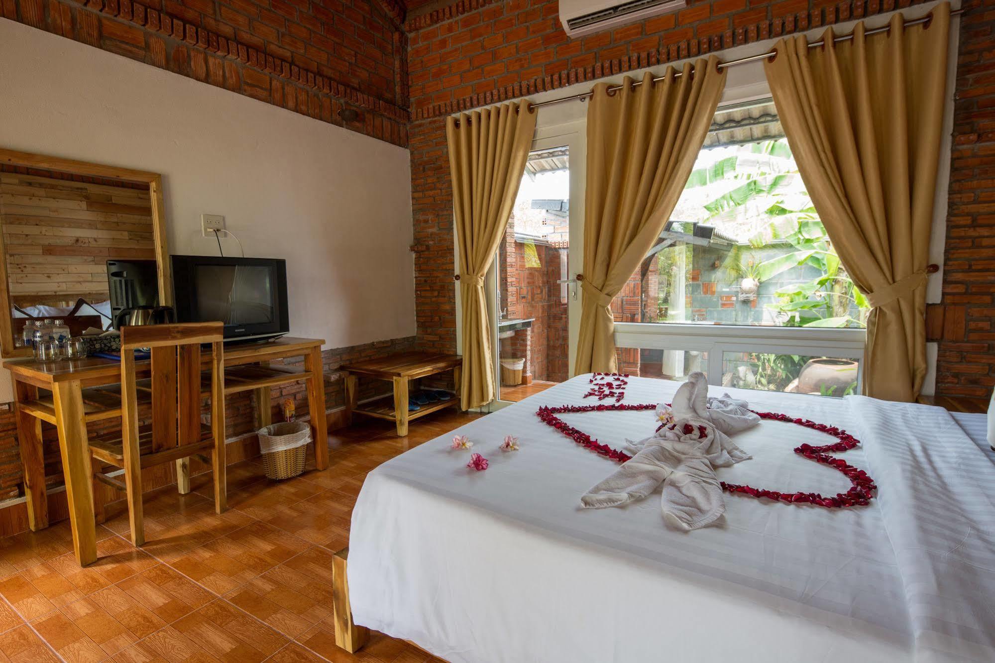 Sen Viet Phu Quoc Resort, Sport & Spa Dış mekan fotoğraf